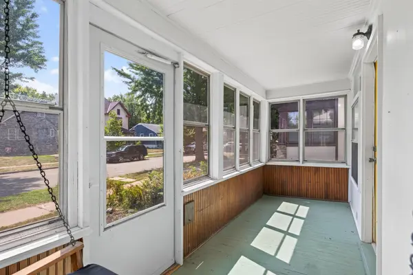 801 Armstrong AVE, Saint Paul, MN 55102
