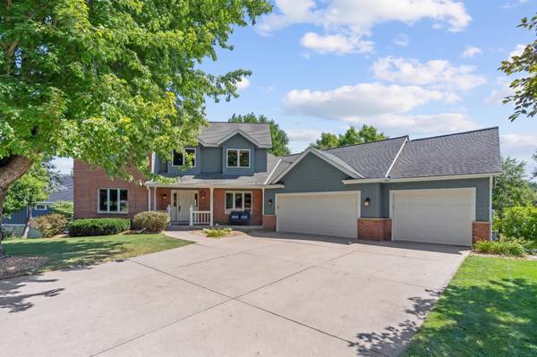 7531 Erie AVE, Chanhassen, MN 55317