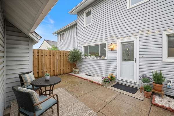 3656 Brookdale DR N, Brooklyn Park, MN 55443