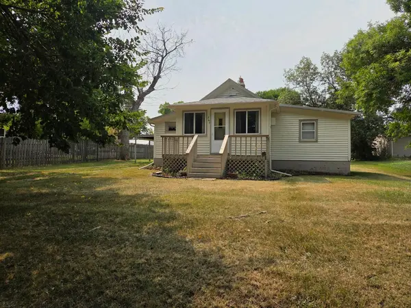 267 2nd ST SW, Forman, ND 58032
