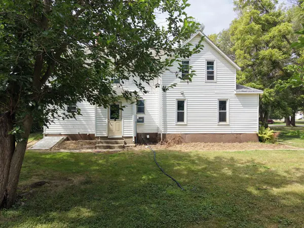 220 Sheridan ST, Garvin, MN 56132
