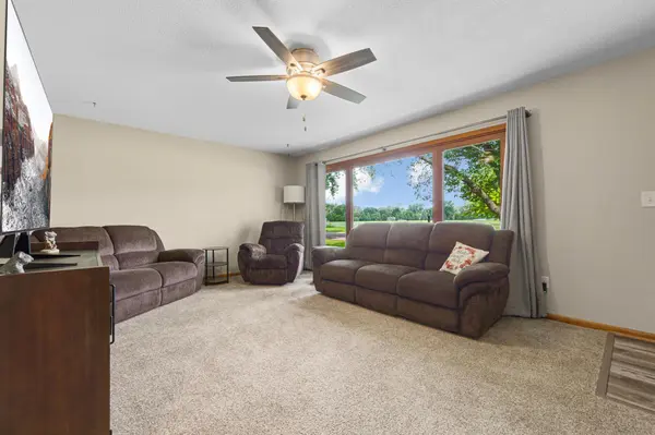 2541 E Main ST, Mankato, MN 56001