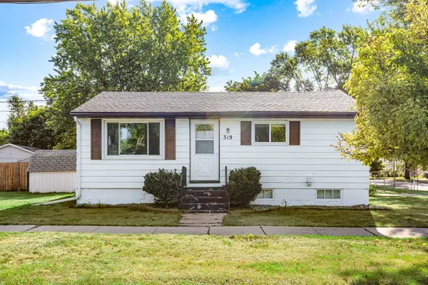 319 1st ST, West Fargo, ND 58078
