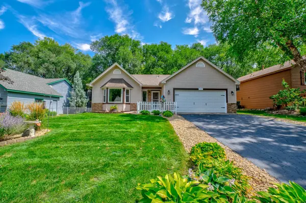 13221 Court PL, Burnsville, MN 55337