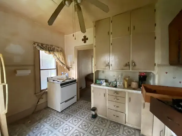 113 S 6th AVE, Albert Lea, MN 56007