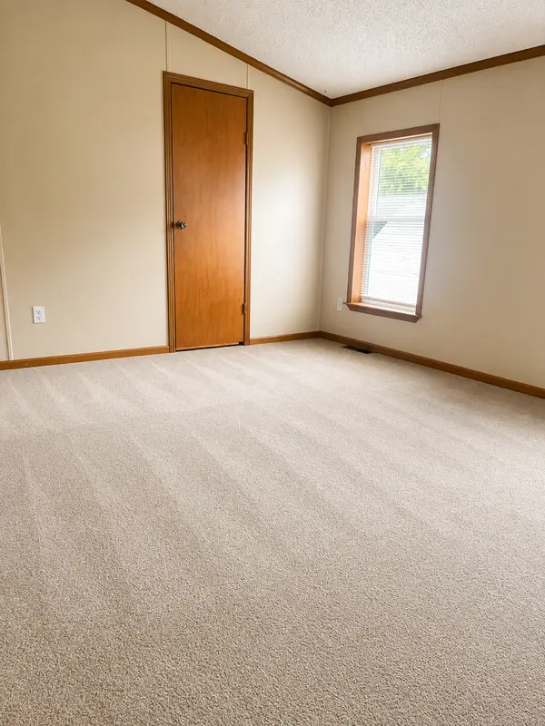 150 Star CIR, Vadnais Heights, MN 55127