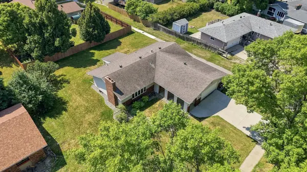 2626 Eastgate DR S, Fargo, ND 58103