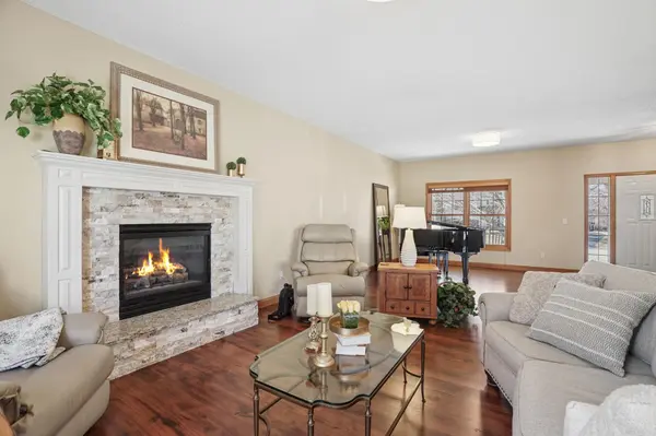 6102 Wildwood WAY, Monticello, MN 55362