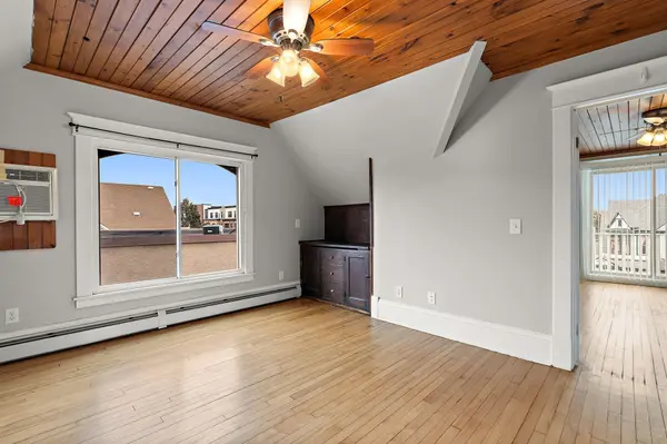 2428 Chicago AVE #2, Minneapolis, MN 55404