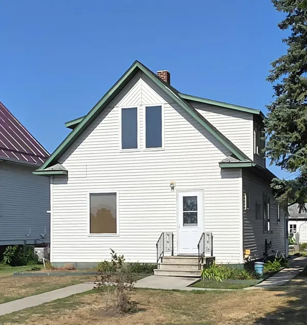 109 5th ST, Kathryn, ND 58049