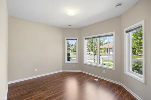 13598 Crownline DR NE, Prior Lake, MN 55372