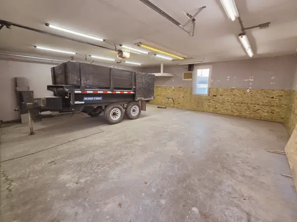 615 Elm AVE W, Waseca, MN 56093