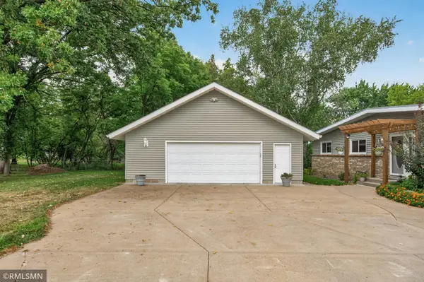 2720 Silver Fox RD, White Bear Lake, MN 55110