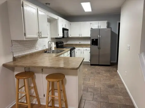 4856 Helena LN N #11, Oakdale, MN 55128