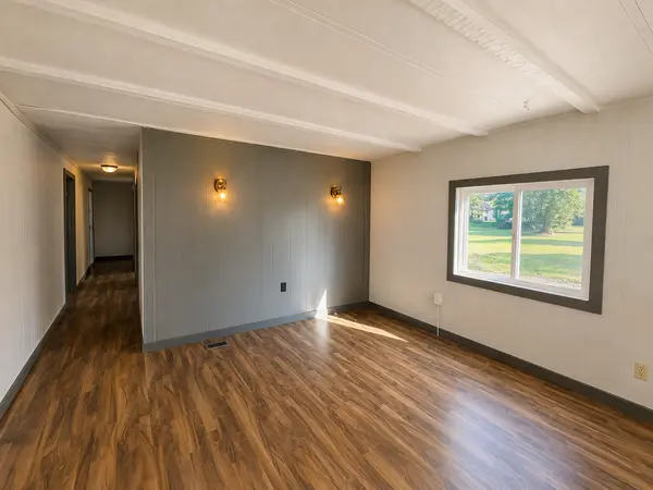 106 Park CIR, Ottertail, MN 56571