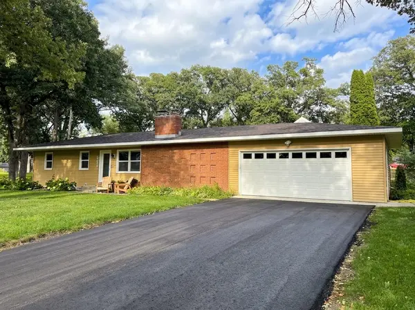 1427 Lori AVE, Detroit Lakes, MN 56501