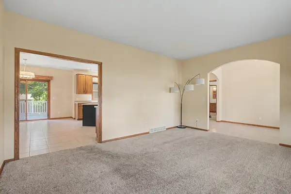 W7885 Country AVE, Holmen, WI 54636