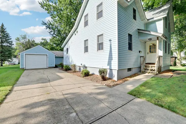 110 2nd ST SW, New Prague, MN 56071
