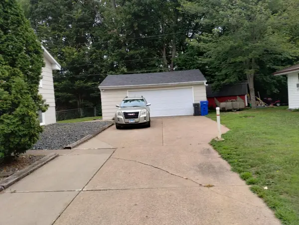 1655 Mcafee ST, Saint Paul, MN 55106