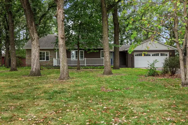 32841 River Oaks LN, Saint Cloud, MN 56303