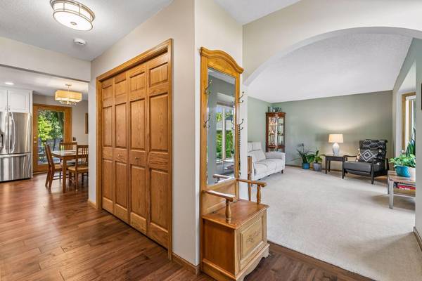 1635 Mallard CIR, Eagan, MN 55122