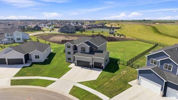 6759 28th ST S, Fargo, ND 58104