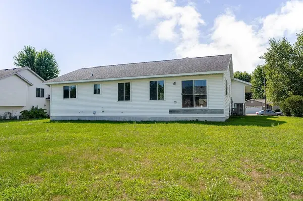 5871 Sandy DR, Saint Cloud, MN 56303