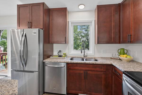 6266 Rivlyn AVE NW, Anoka, MN 55303