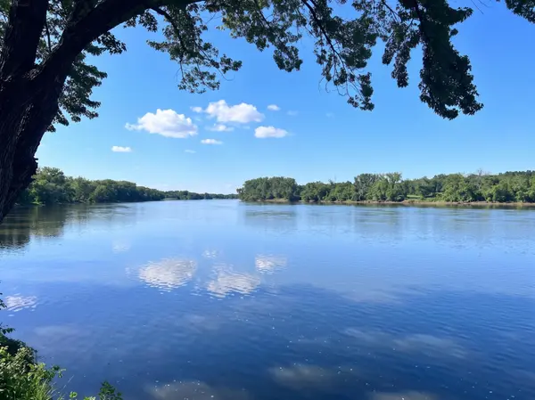 6266 Rivlyn AVE NW, Anoka, MN 55303