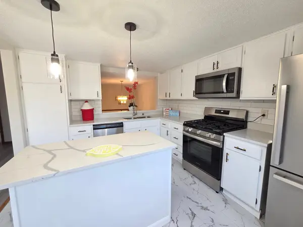 5508 Turtle Lake RD, North Oaks, MN 55126