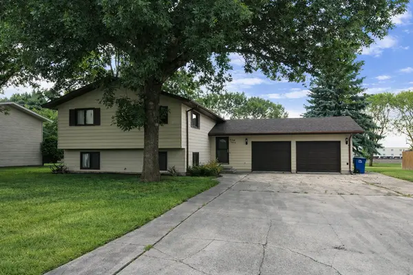 3115 Covent Garden ST S, Moorhead, MN 56560