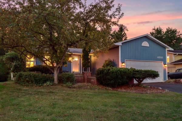 4555 W 131 1/2 ST, Savage, MN 55378