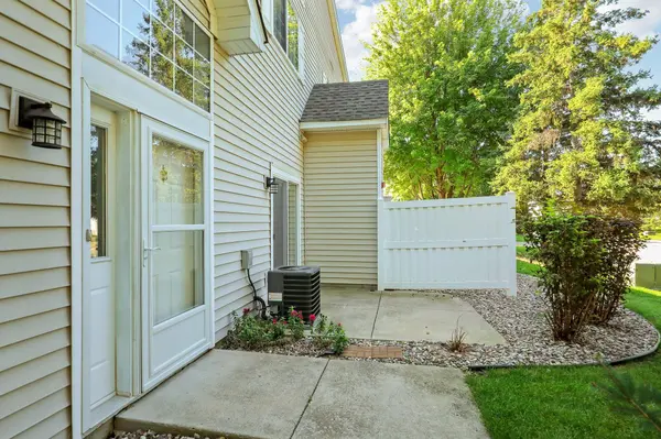 9429 Marshall RD, Eden Prairie, MN 55347