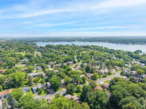 14231 Candlewood LN NE, Prior Lake, MN 55372