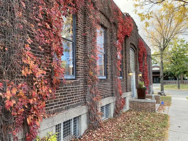 1828 Jefferson ST NE, Minneapolis, MN 55418