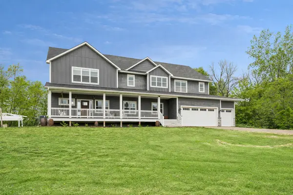4704 S Lake Sarah DR, Independence, MN 55359