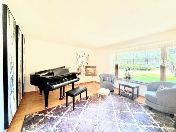 1625 Edgewater DR, Lake Benton, MN 56149