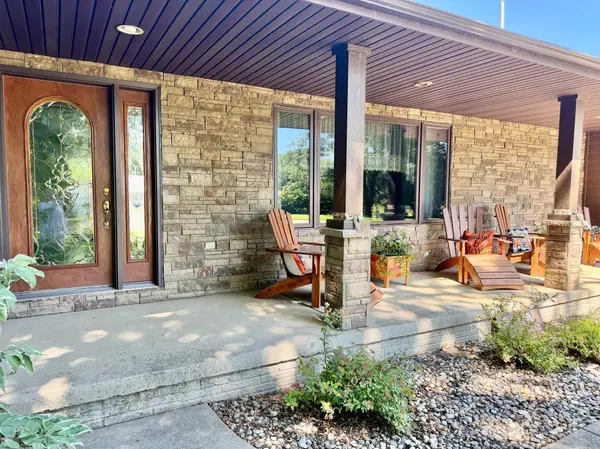 1625 Edgewater DR, Lake Benton, MN 56149