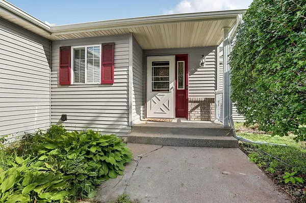 1292 Fieldstone DR, Sauk Rapids, MN 56379