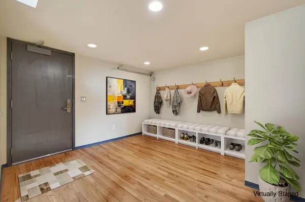 801 Washington AVE N #322, Minneapolis, MN 55401