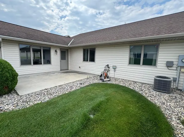 1724 Lower Trentwood CIR NE, Willmar, MN 56201