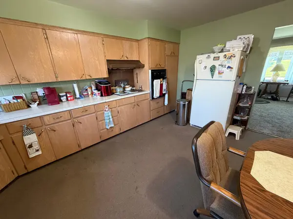 1602/ 1604 Front ST W, Albert Lea, MN 56007