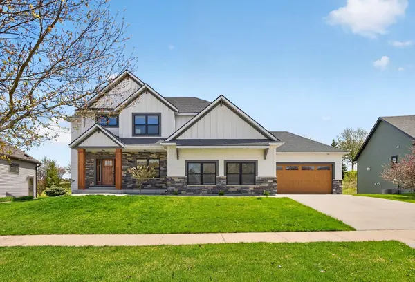 1702 Ancaster DR, Byron, MN 55920