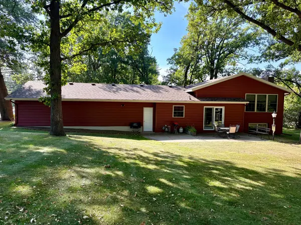 110 8th ST NE, Long Prairie, MN 56347