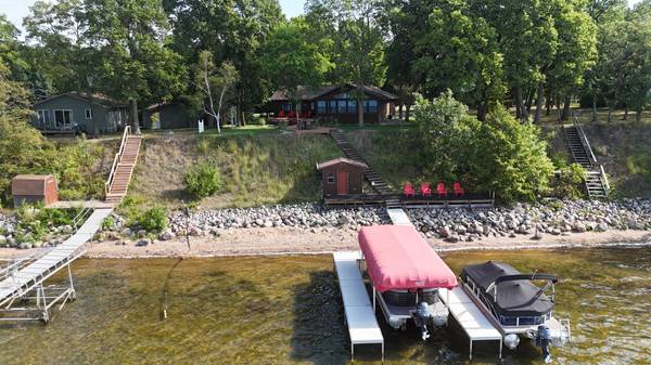 42270 Grace Etta RD, Henning, MN 56551