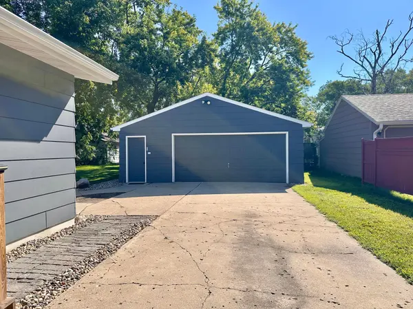 1205 16th ST SW, Willmar, MN 56201
