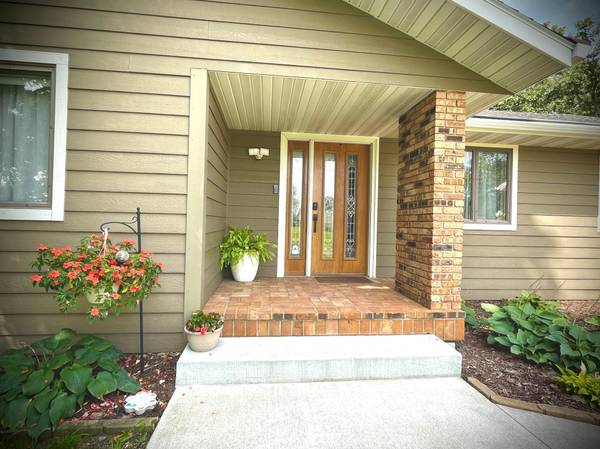 3511 Hoeger LN, Albert Lea, MN 56007