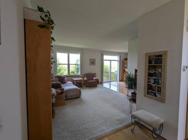 5215 Holly LA N #2403, Plymouth, MN 55446