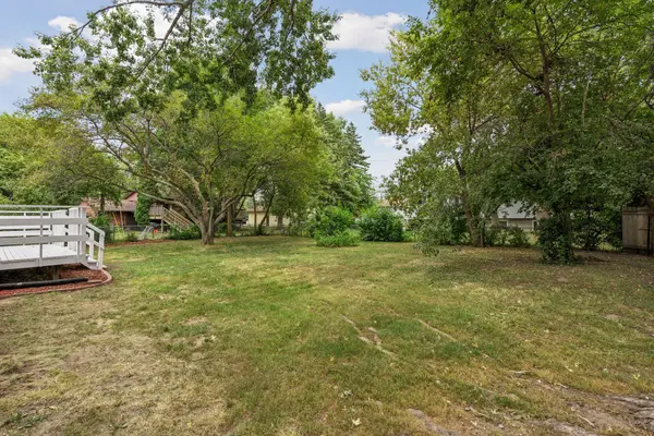 6109 Bethia LN, Brooklyn Park, MN 55429