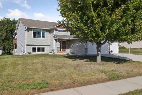 405 Prairie View DR, Cologne, MN 55322